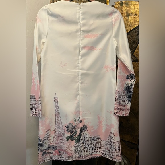 French Paris Motif Dress Fun & Classy Size S Belt/purse sold separately - Picture 5 of 7